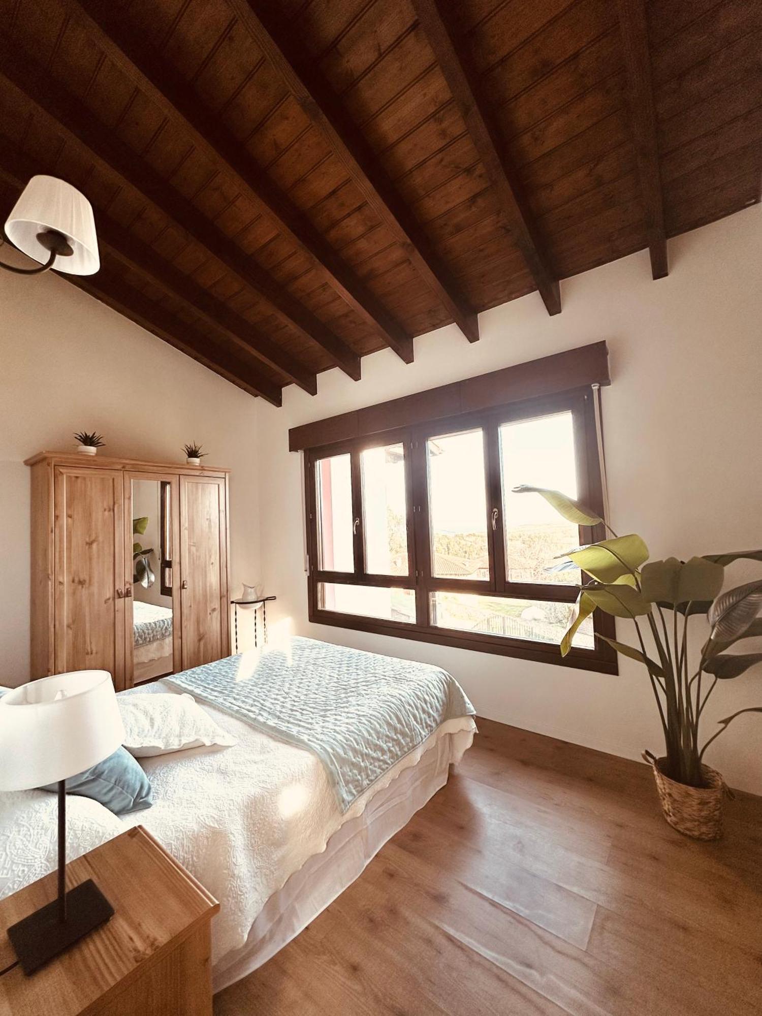 Los Castros Apartamentos Rurales A Llames de Pria Bagian luar foto